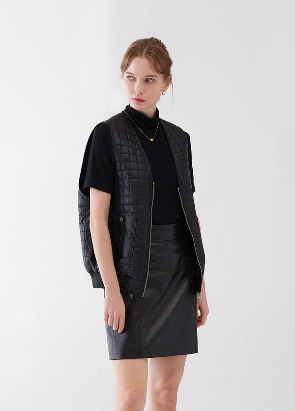 ECO LEATHER QUILTING ZIP UP VEST BLACK 에코 레더 퀼팅 집업 베스트 블랙
