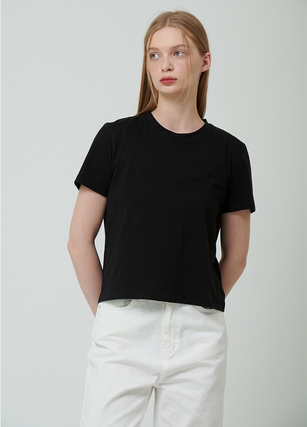 에센셜 라운드 반소매 티셔츠 블랙 Essential Round Short Sleeve T-Shirt Black